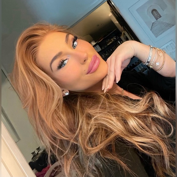 shopzinascloset